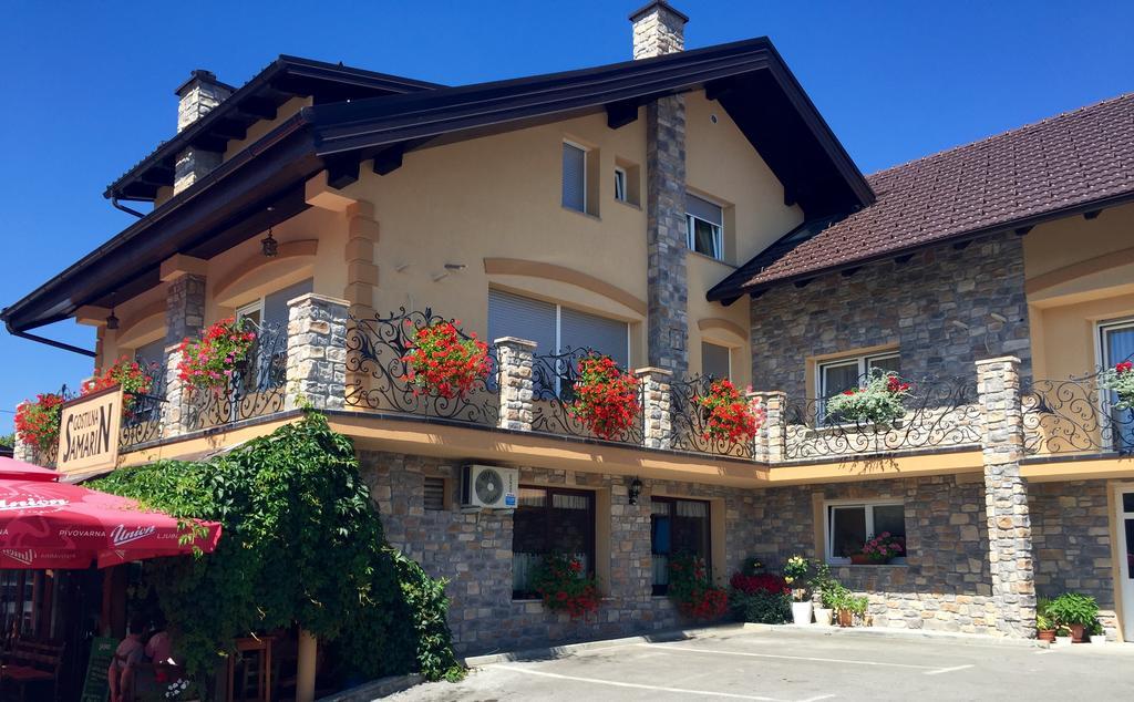 Hotel Samarin Crnomelj Екстер'єр фото
